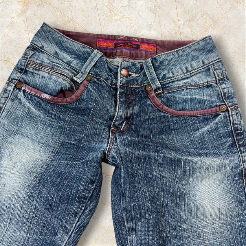 Y2K Japan Style Flared Low Waist Jeans Size 34 / XS