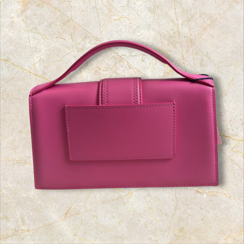 Jacquemus Le Grand Bambino Damen 
Handtasche / Crossbody — Pink & Gold Hardware