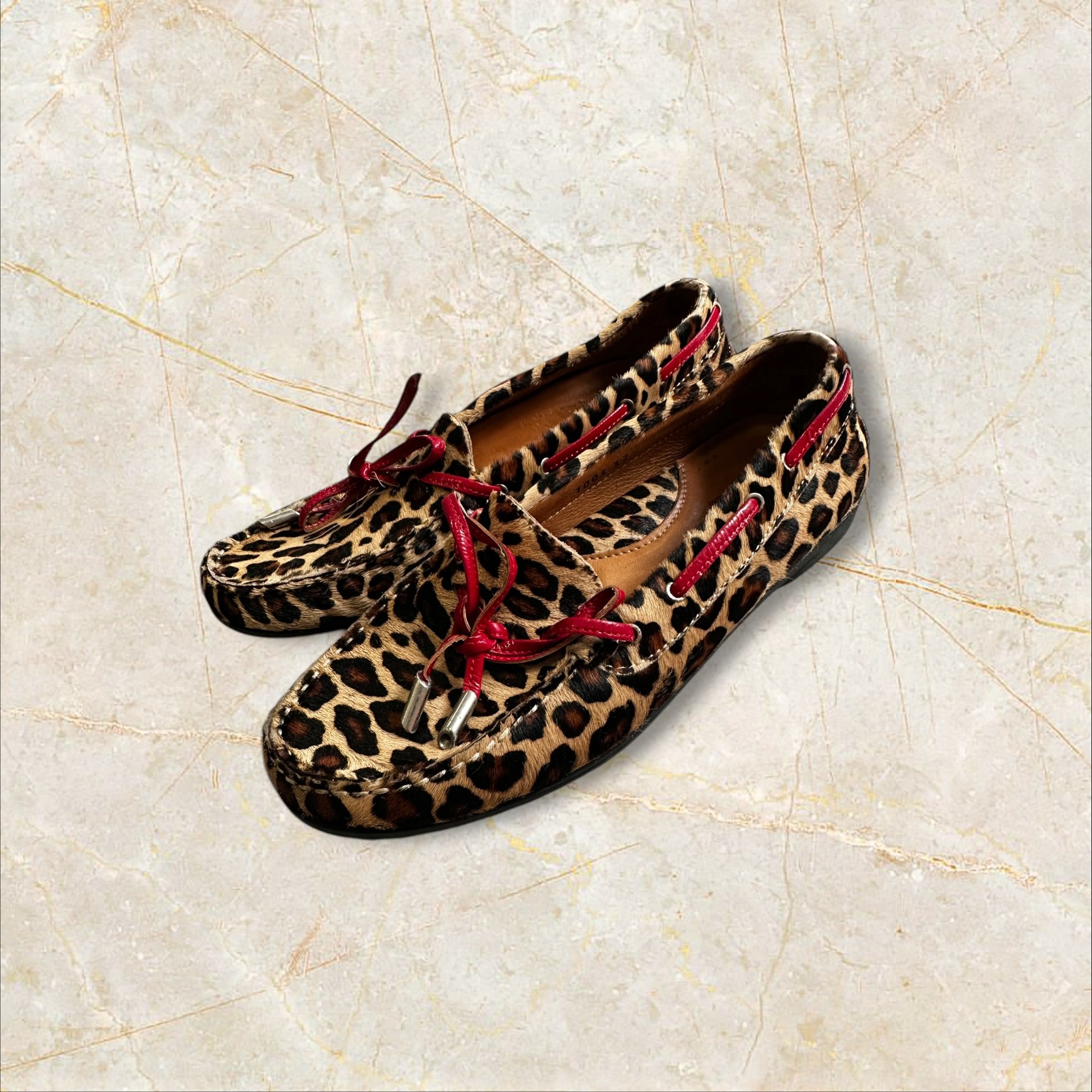 Y2K Damen Loafers — Size 37
