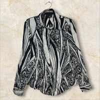 Roberto Cavalli Vintage Damen Seidenbluse — Schwarz-Weiß Baroque & Cyber Graphic Print Size L-XL