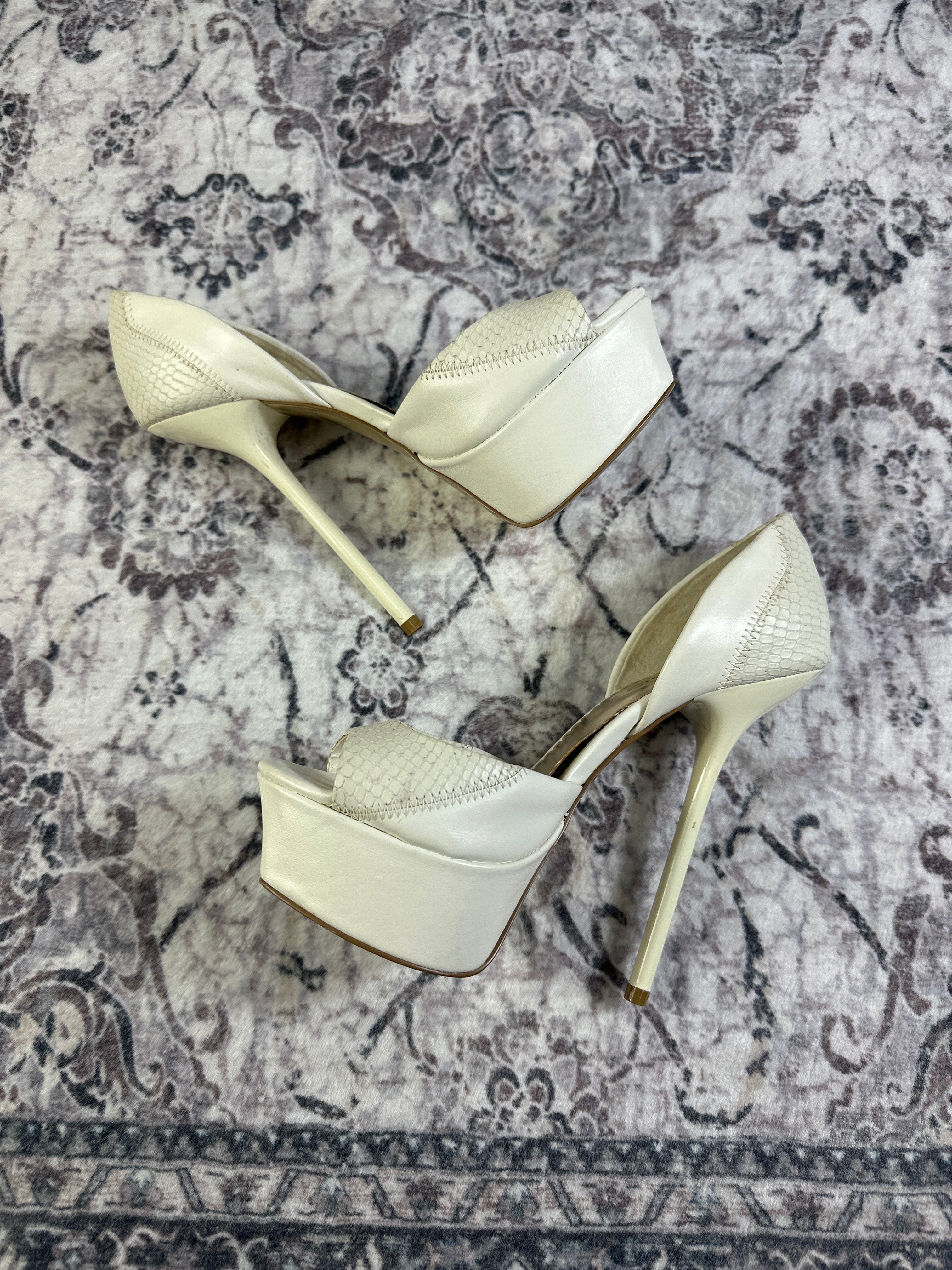 Y2K Bebe High Heels / Plateau-Pumps 37