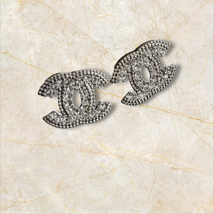 Chanel CC Ohrstecker A13 Strass — Silver Tone