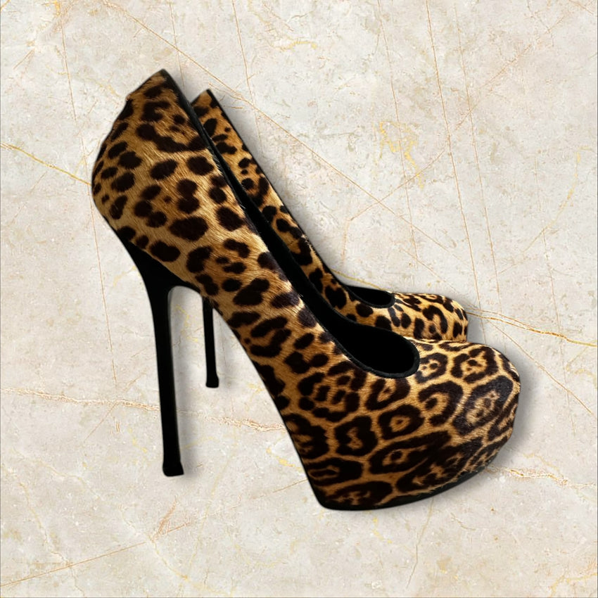 Y2K Yves Saint Laurent Leopard Pumps — Size 38