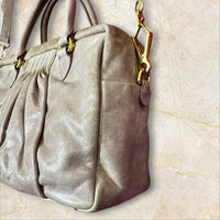 Miu Miu Lammleder Handtasche / Crossbody – Beige