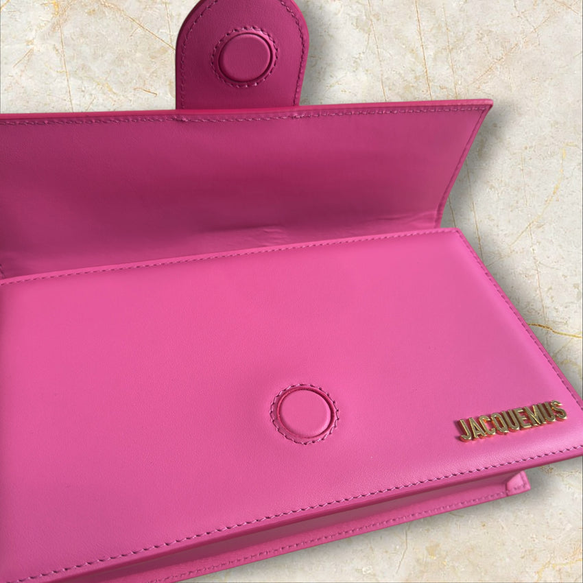 Jacquemus Le Grand Bambino Damen 
Handtasche / Crossbody — Pink & Gold Hardware