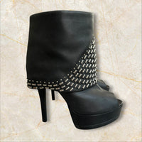 Steve Madden Shark Heels Size 38.5