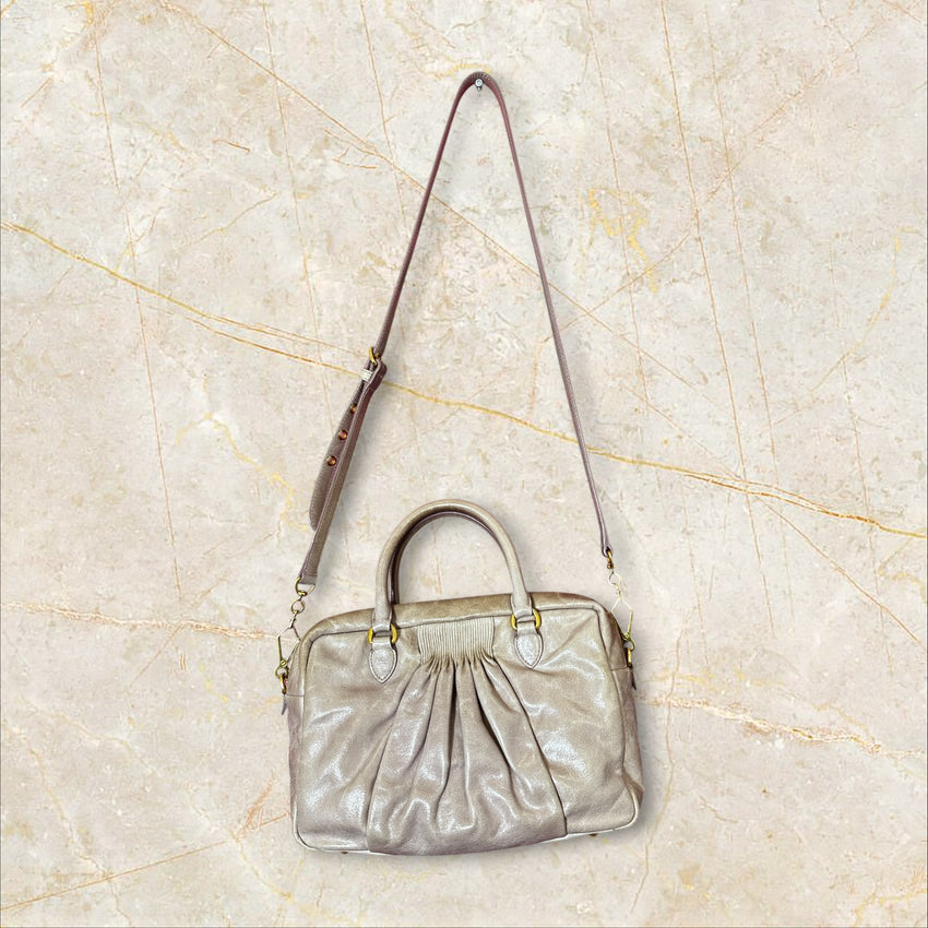 Miu Miu Lammleder Handtasche / Crossbody – Beige