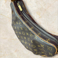 Louis Vuitton Croissant Monogram Canvas – Y2K Shoulder Bag