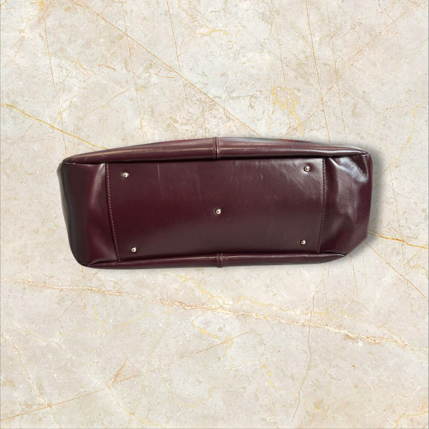 Tod‘s Vintage Leder Schultertasche / Tote Bag — Bordeauxrot