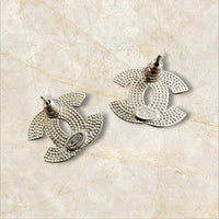 Chanel CC Ohrstecker A13 Strass — Silver Tone