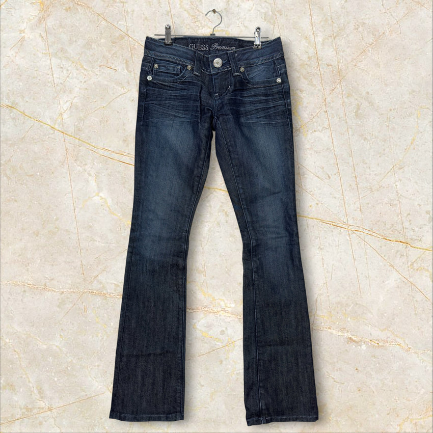 Guess Premium Vintage Damen Flared Jeans — Dark Raw Denim Low Waist Size 34 / XS