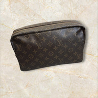 Louis Vuitton Vintage Trousse Toilette 28 Beautybag / Kulturbeutel — Monogram Canvas